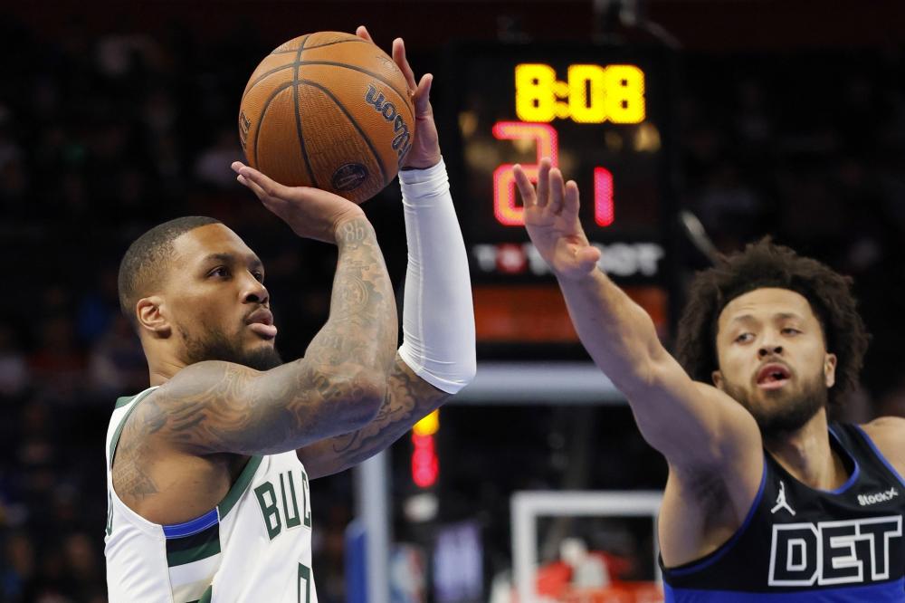 的加速度与 的加速度与