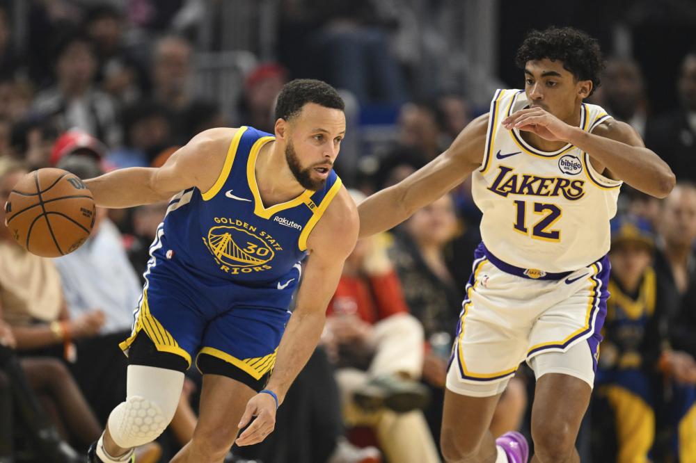 觉更像是一 觉更像是一