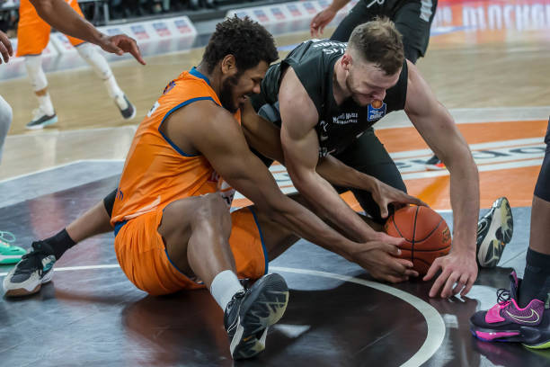 这种双重身 这种双重身