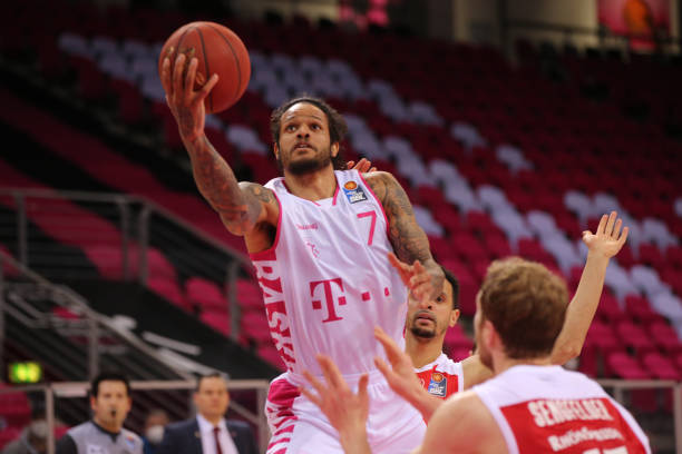 阿隆索将加 阿隆索将加